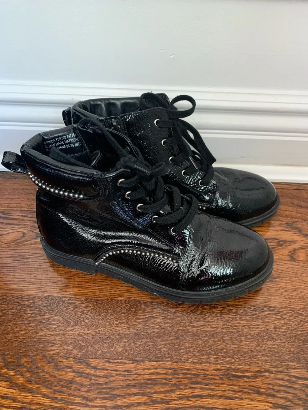 Sugar patent leather